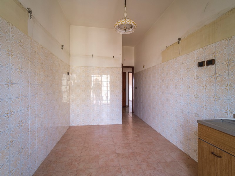 Trilocale in Vendita a Messina, 115'000&euro;, 100 m²