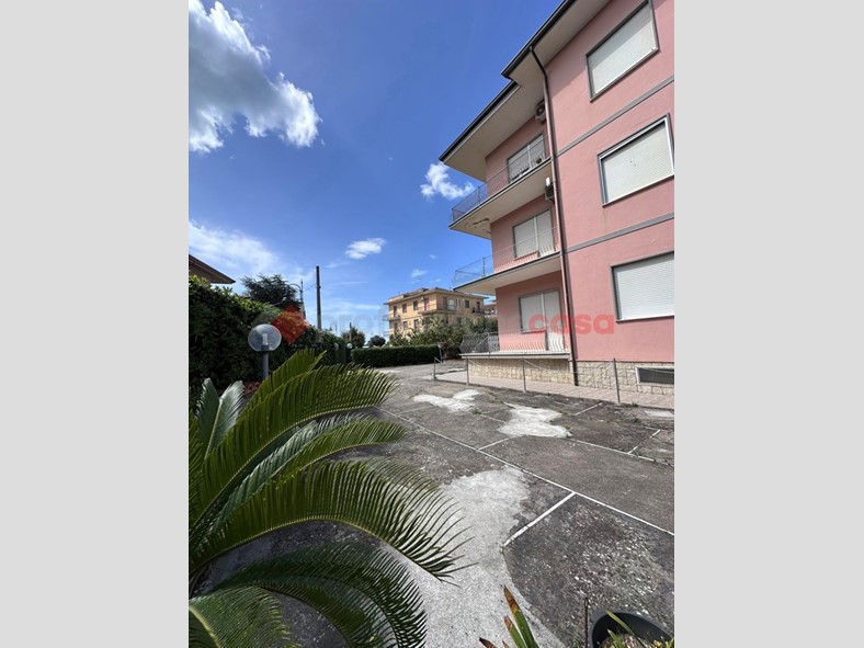 Quadrilocale in Vendita a Minturno, 269'000&euro;, 85 m², arredato