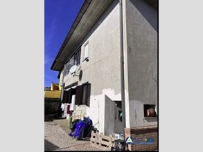 Appartamento in Vendita a Sezze, 58'368&euro;, 142 m²