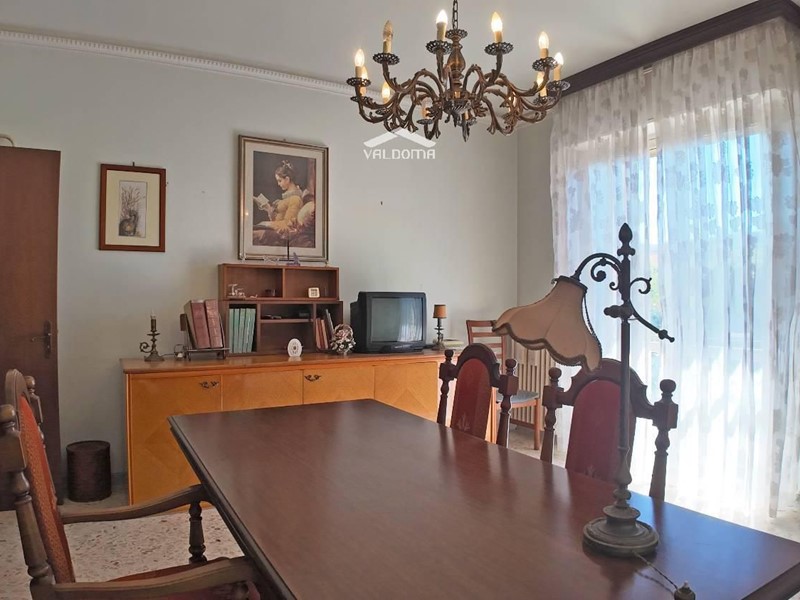 Appartamento in Vendita a Maglie, 125'000&euro;, 138 m²
