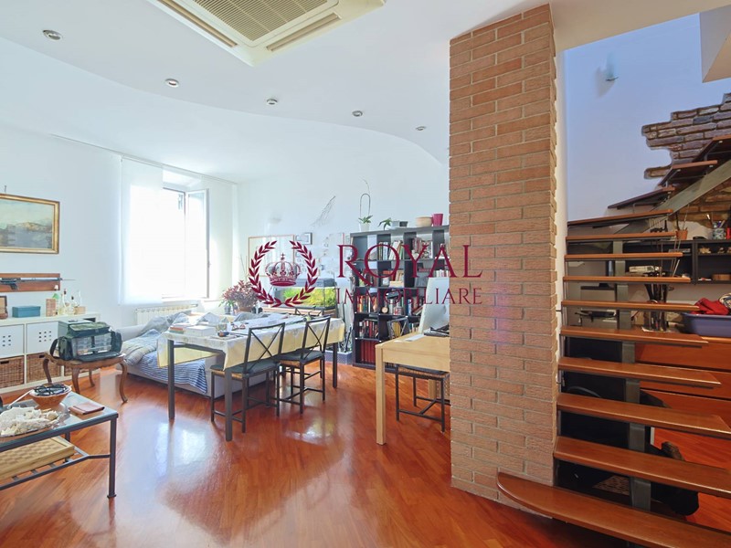 Trilocale in Vendita a Livorno, 160'000&euro;, 85 m²