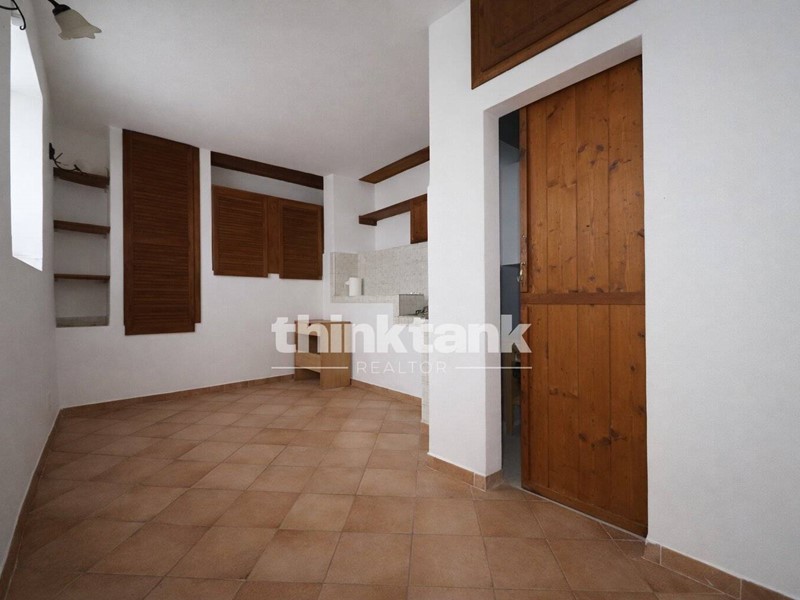 Monolocale in Vendita a Catania, 32'000&euro;, 15 m²
