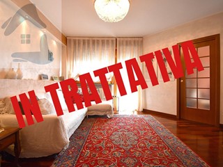 Quadrilocale in Vendita a Torino, 354'000&euro;, 107 m²