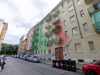 Trilocale in Vendita a Torino, 137'000&euro;, 70 m²