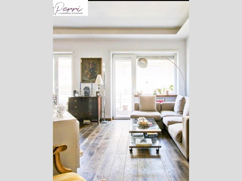 Bilocale in Vendita a Roma, 340'000&euro;, 73 m²