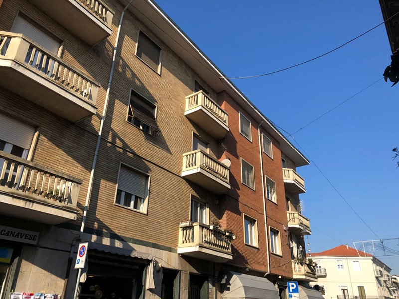 Appartamento in Vendita a Leinì, 169'000&euro;, 137 m²