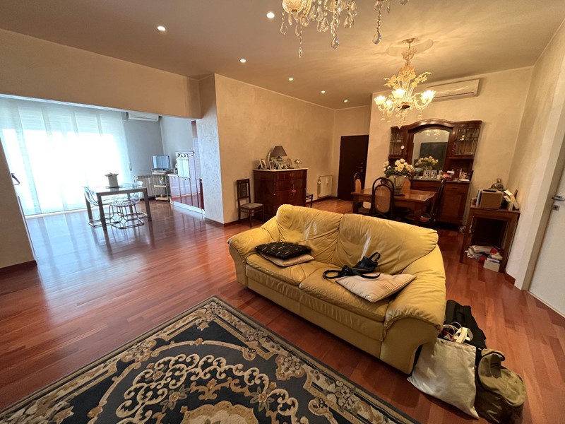 Quadrilocale in Vendita a Vasto, 140'000&euro;, 100 m²