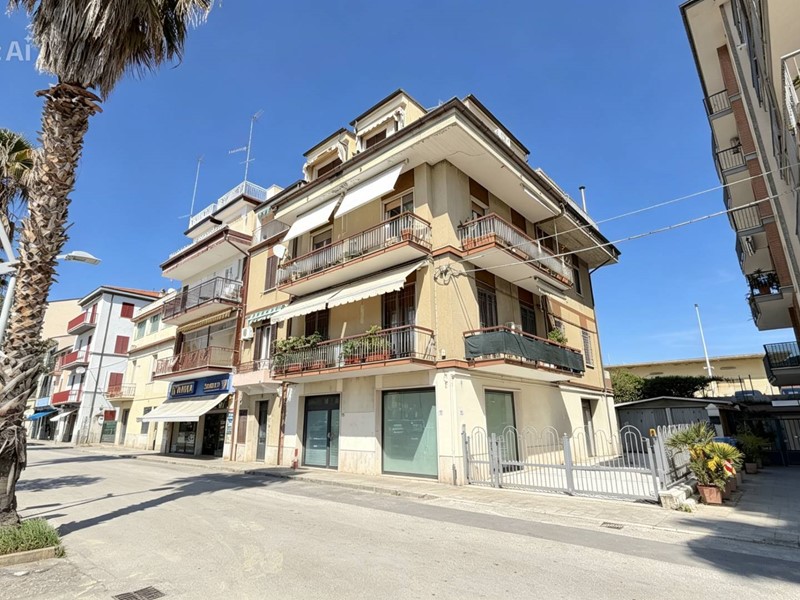 Trilocale in Vendita a San Benedetto del Tronto, 135'000&euro;, 57 m²