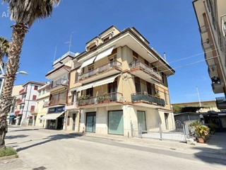 Trilocale in Vendita a San Benedetto del Tronto, 135'000&euro;, 57 m²