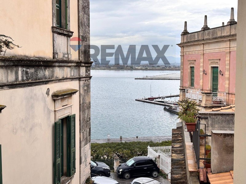 Bilocale in Vendita a Siracusa, 153'000&euro;, 47 m²