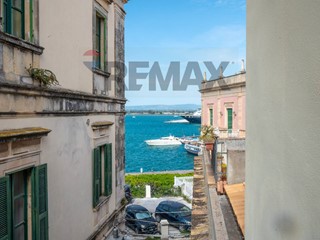 Bilocale in Vendita a Siracusa, 153'000&euro;, 47 m²