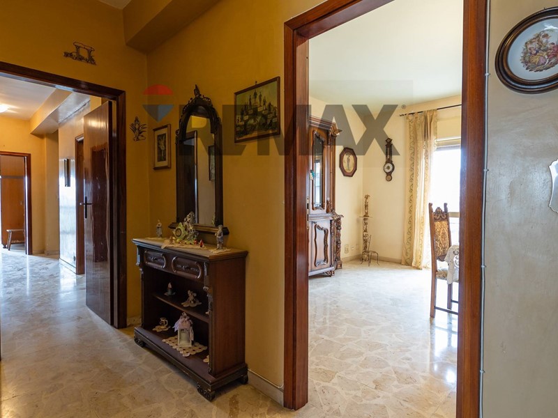 Appartamento in Vendita a Priolo Gargallo, 67'000&euro;, 165 m²