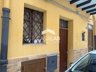 Bilocale in Vendita a Carini, 9'000&euro;, 29 m²
