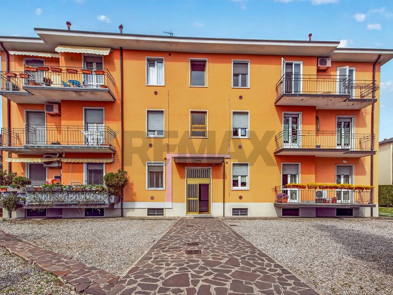Trilocale in Vendita a Treviglio, 175'000&euro;, 92 m²