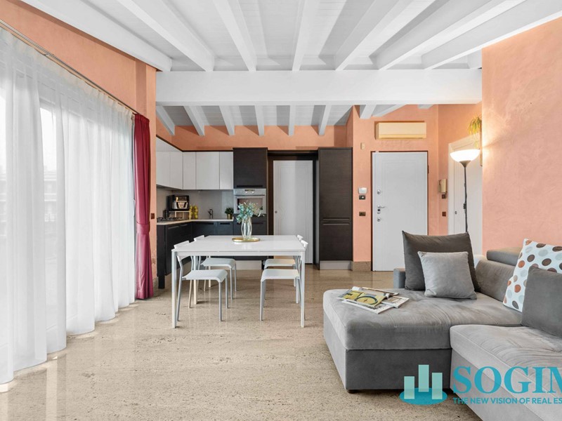Trilocale in Vendita a Brugherio, 255'000&euro;, 77 m²