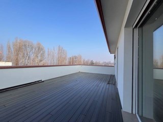 Attico in Vendita a Mantova, 550'000&euro;, 200 m²