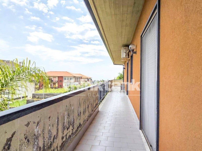 Appartamento in Vendita a Mascalucia, 165'000&euro;, 120 m²