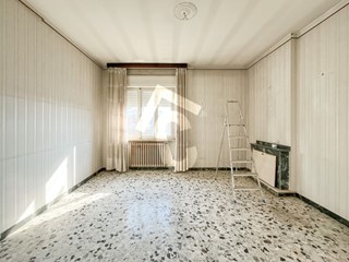Quadrilocale in Vendita a Montecarotto, 55'000&euro;, 152 m²