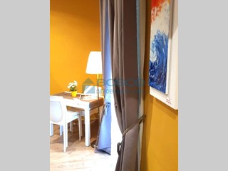 Bilocale in Vendita a La Spezia, zona Centro, 95'000&euro;, 45 m², arredato