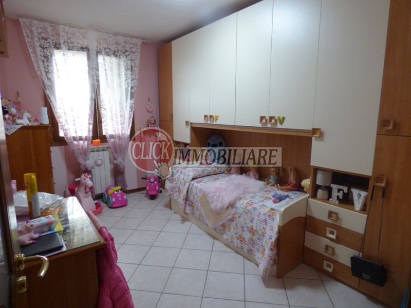 Quadrilocale in Vendita a Borgo San Lorenzo, 200'000&euro;, 85 m², con Box