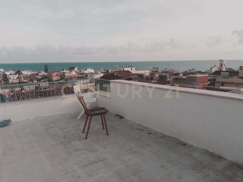 Monolocale in Vendita a Ragusa, zona Marina di Ragusa, 50'000&euro;, 100 m²