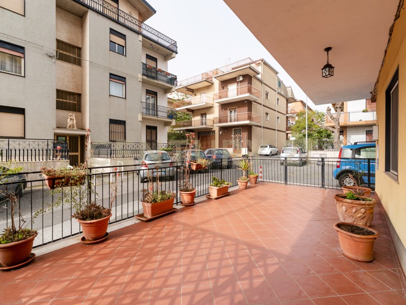 Appartamento in Vendita a Belpasso, 160'000&euro;, 150 m²