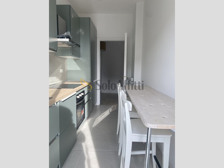 Quadrilocale in Affitto a Milano, zona Navigli Famagosta, 1'700&euro;, 100 m², arredato