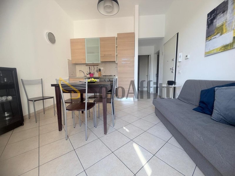 Trilocale in Affitto a San Benedetto del Tronto, 700&euro;, 55 m², arredato