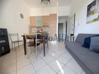 Trilocale in Affitto a San Benedetto del Tronto, 700&euro;, 55 m², arredato