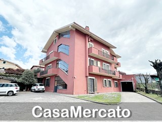 Trilocale in Vendita a Rocca di Papa, zona Campi + Centro Fortezza, 98'000&euro;, 96 m²