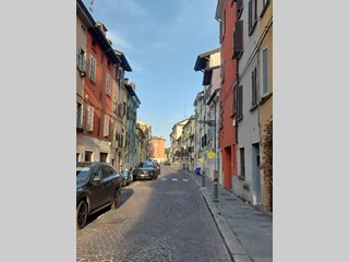 Bilocale in Vendita a Parma, 115'000&euro;, 68 m²