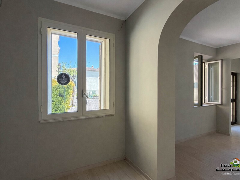 Appartamento in Vendita a Bassano Romano, 88'000&euro;, 97 m²