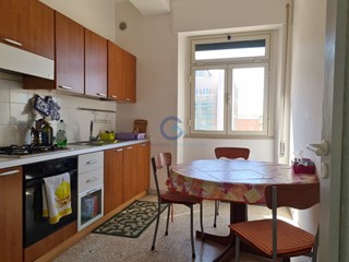 Trilocale in Affitto a Catanzaro, zona Lungomare, 2'200&euro;, 100 m², arredato