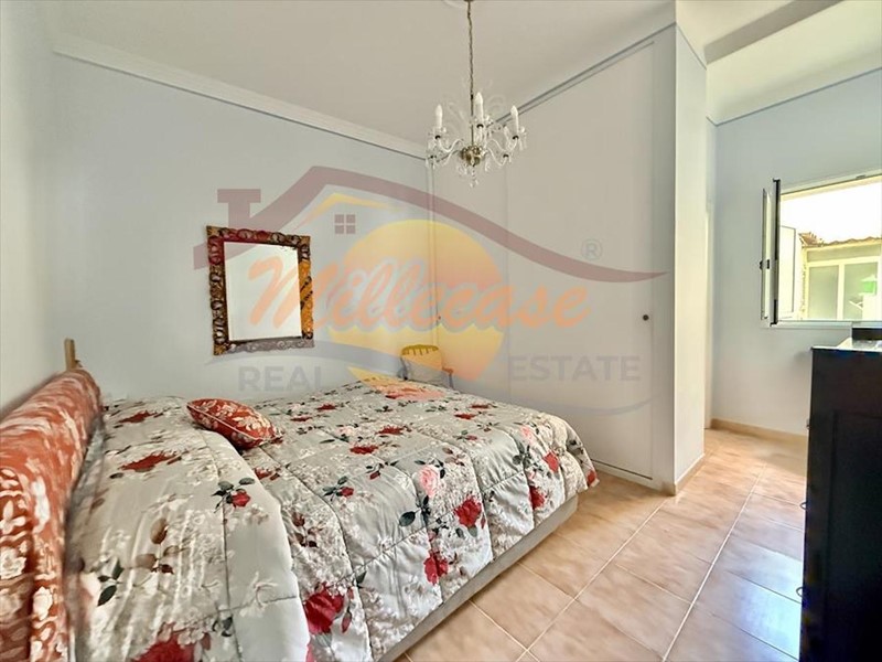 Trilocale in Vendita a Siracusa, zona Adda -Gelone - Borgata, 83'000&euro;, 75 m²
