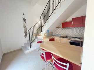 Trilocale in Vendita a Massa, 180'000&euro;, 55 m², arredato