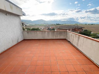 Appartamento in Affitto a Luni, zona luni mare, 800&euro;, 125 m²