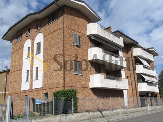 Bilocale in Affitto a Cesano Maderno, 630&euro;, 53 m², arredato, con Box