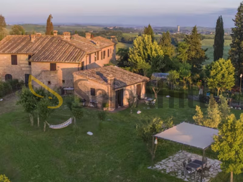 Trilocale in Affitto a Siena, zona Renaccio, 750&euro;, 70 m², arredato