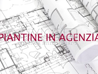 Appartamento in Vendita a Piazzola sul Brenta, 250'000&euro;, 130 m², con Box