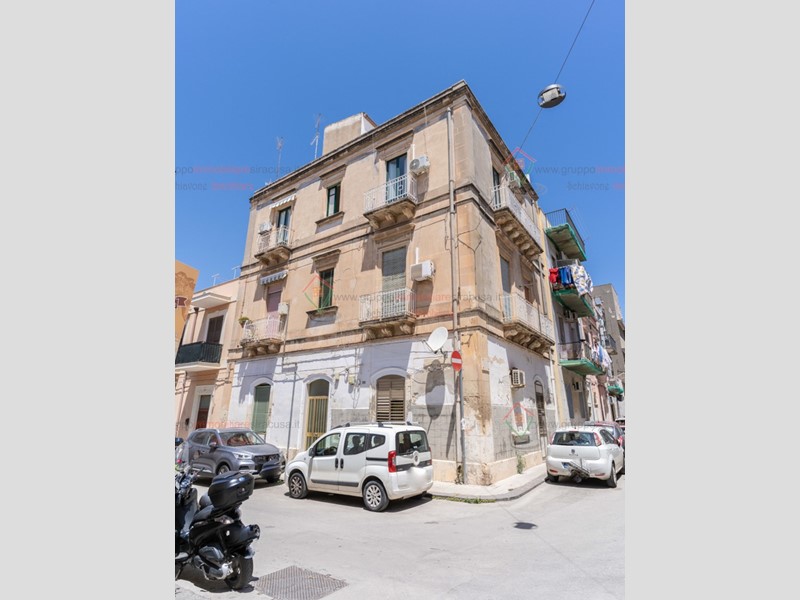 Bilocale in Affitto a Siracusa, zona Adda Gelone Timoleonte, 500&euro;, 70 m²