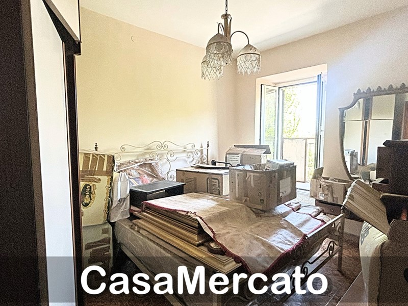 Bilocale in Vendita a Rocca di Papa, 62'000&euro;, 56 m²