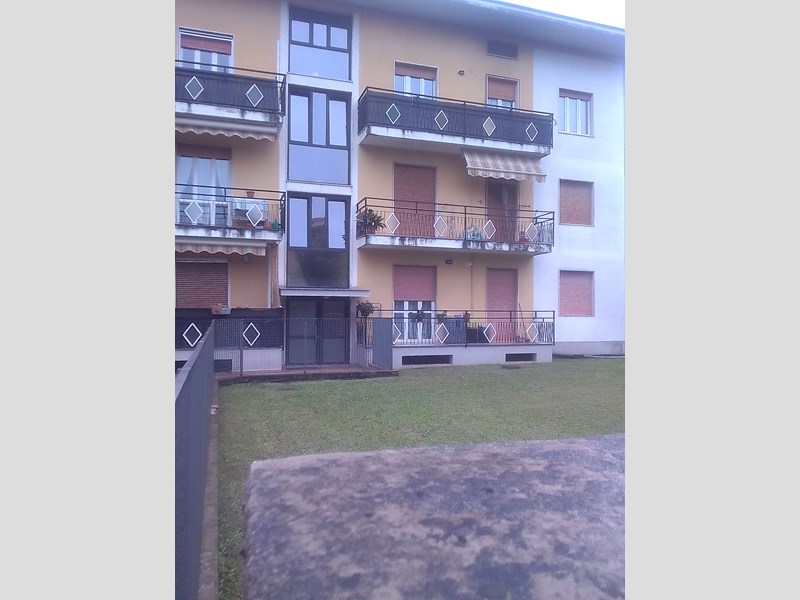 Bilocale in Affitto a Desio, zona Paladesio, 730&euro;, 62 m², arredato