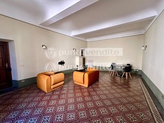 Appartamento in Affitto a Lucca, 1'500&euro;, 100 m², arredato