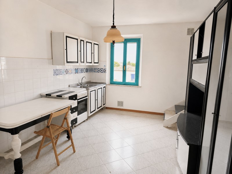 Quadrilocale in Vendita a Palaia, zona Forcoli, 68'000&euro;, 75 m², arredato