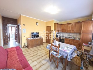 Quadrilocale in Vendita a Cerreto Guidi, 149'000&euro;, 81 m², con Box