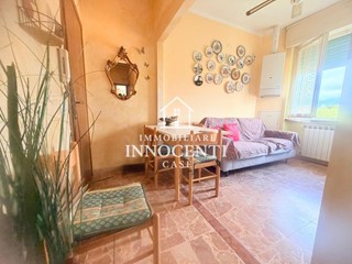 Bilocale in Vendita a Massa, zona Ricortola, 145'000&euro;, 45 m², arredato