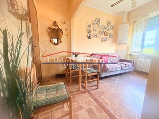 Bilocale in Vendita a Massa, zona Ricortola, 145'000&euro;, 45 m², arredato
