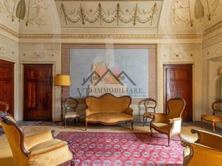 Trilocale in Vendita a Pomarance, 51'000&euro;, 120 m², arredato