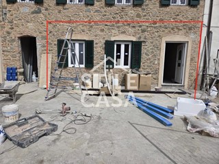 Trilocale in Vendita a Capannori, zona Camigliano, 240'000&euro;, 100 m²