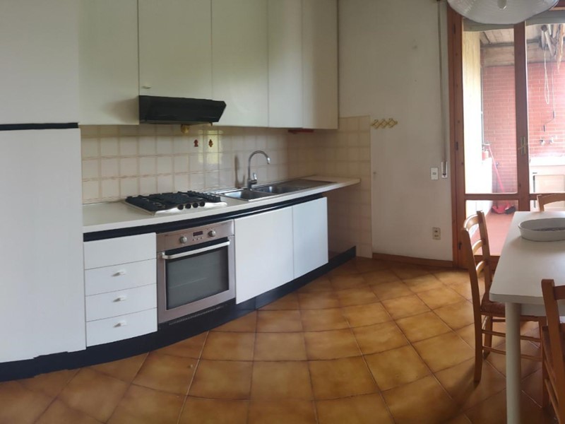 Trilocale in Affitto a Pisa, 800&euro;, 70 m², arredato